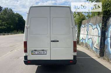 Грузовой фургон Volkswagen LT 2003 в Луцке