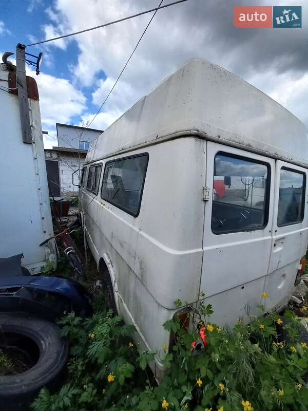 Мікроавтобус Volkswagen LT 1990 в Рівному