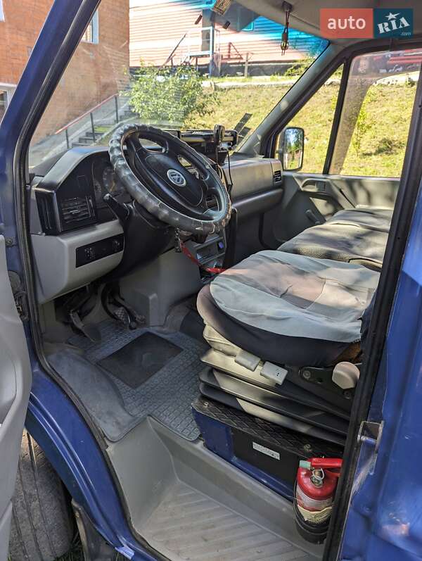 Мікроавтобус Volkswagen LT 2005 в Ковелі