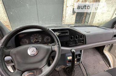 Грузовой фургон Volkswagen LT 1999 в Луцке