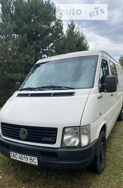 Вантажопасажирський фургон Volkswagen LT 2003 в Ратному