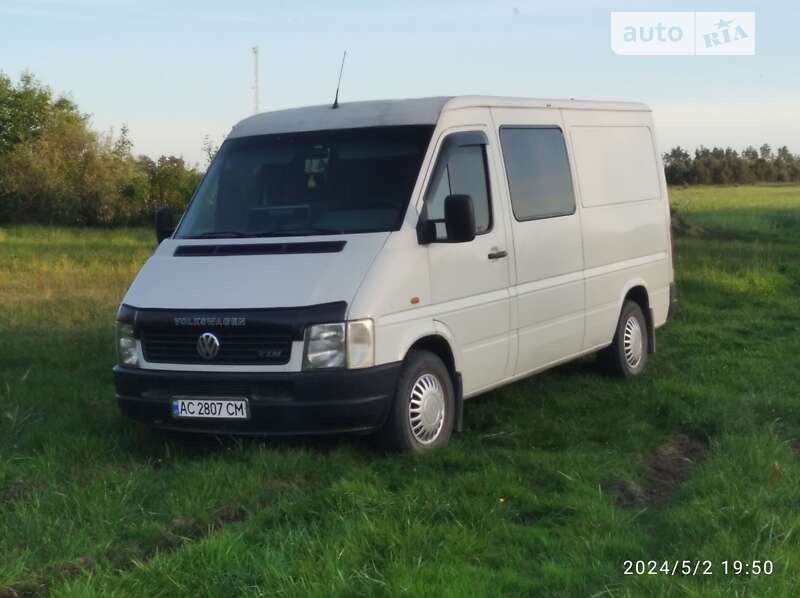 Вантажопасажирський фургон Volkswagen LT 1999 в Камені-Каширському