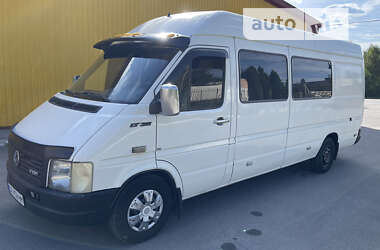 Вантажопасажирський фургон Volkswagen LT 2002 в Кам'янець-Подільському