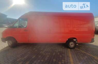 Грузовой фургон Volkswagen LT 2006 в Львове