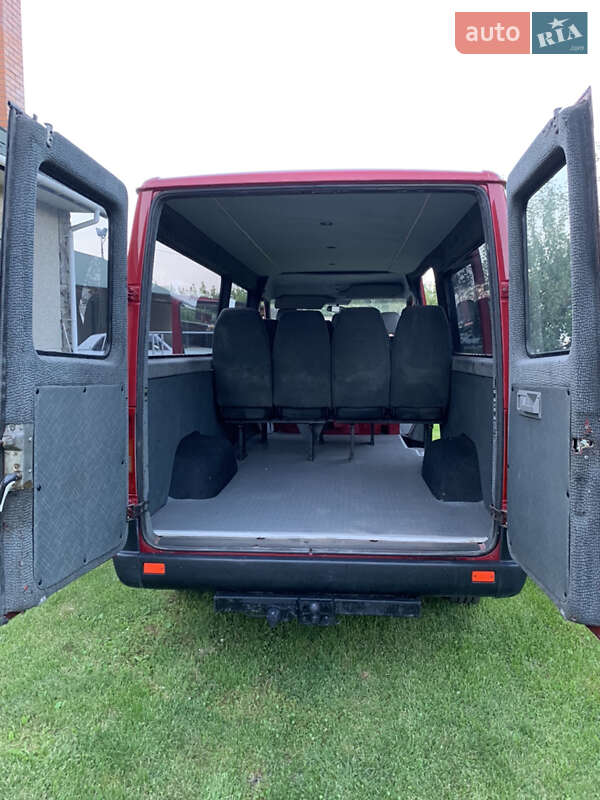 Вантажопасажирський фургон Volkswagen LT 2002 в Дубні