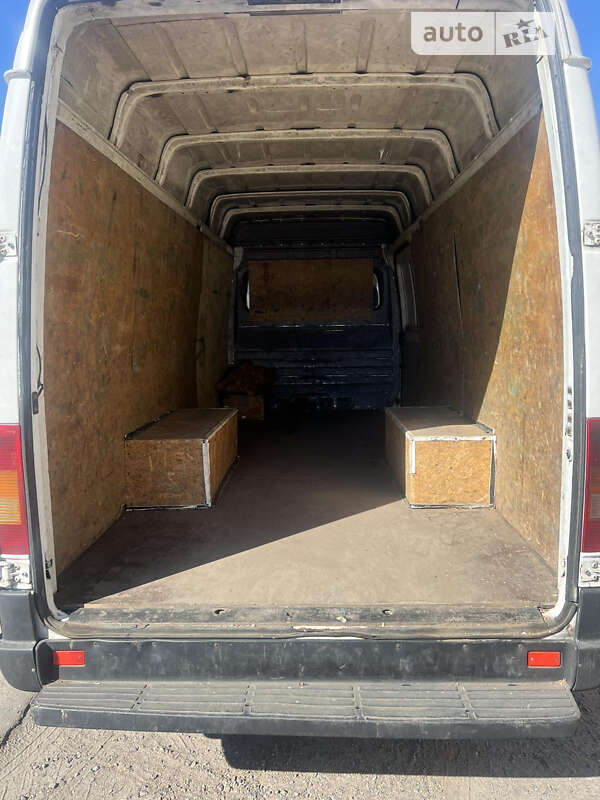 Грузовой фургон Volkswagen LT 2006 в Александрие