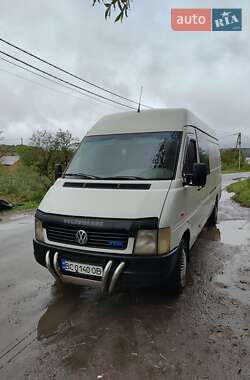 Вантажопасажирський фургон Volkswagen LT 2003 в Львові