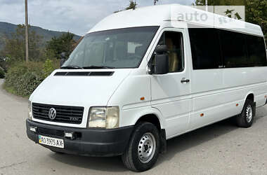 Мікроавтобус Volkswagen LT 2006 в Хусті