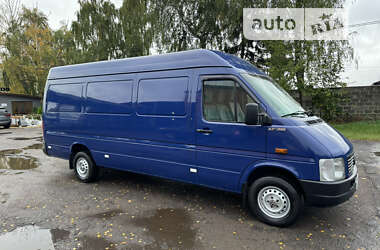 Грузовой фургон Volkswagen LT 2006 в Ровно