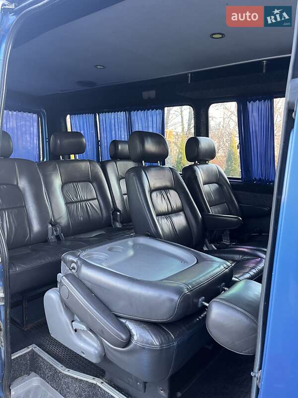 Мікроавтобус Volkswagen LT 2006 в Шумську