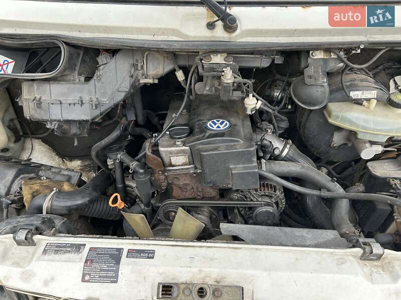 Грузопассажирский фургон Volkswagen LT 2004 в Турке фото 9 Грузопассажирский фургон Volkswagen LT 2004 в Турке