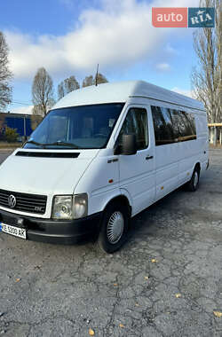 Вантажопасажирський фургон Volkswagen LT 2005 в Дніпрі