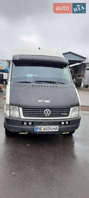 Грузовой фургон Volkswagen LT 2002 в Николаеве