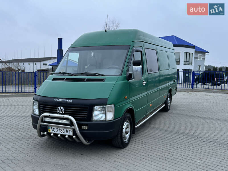 Грузопассажирский фургон Volkswagen LT 2004 в Ковеле