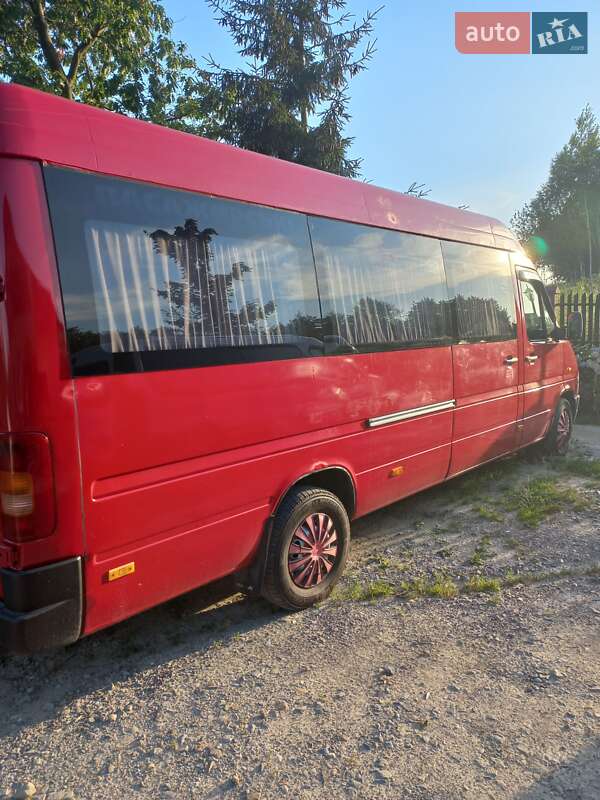 Микроавтобус Volkswagen LT 2004 в Киеве