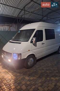 Грузопассажирский фургон Volkswagen LT 2006 в 