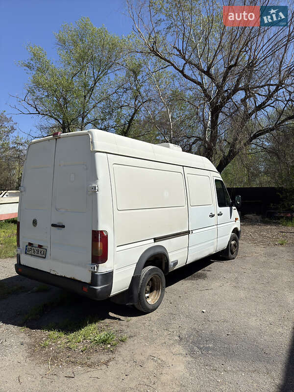 Грузовой фургон Volkswagen LT 2006 в 