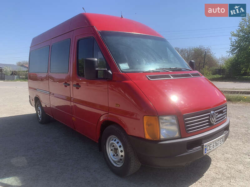 Вантажопасажирський фургон Volkswagen LT 1998 в Хотині