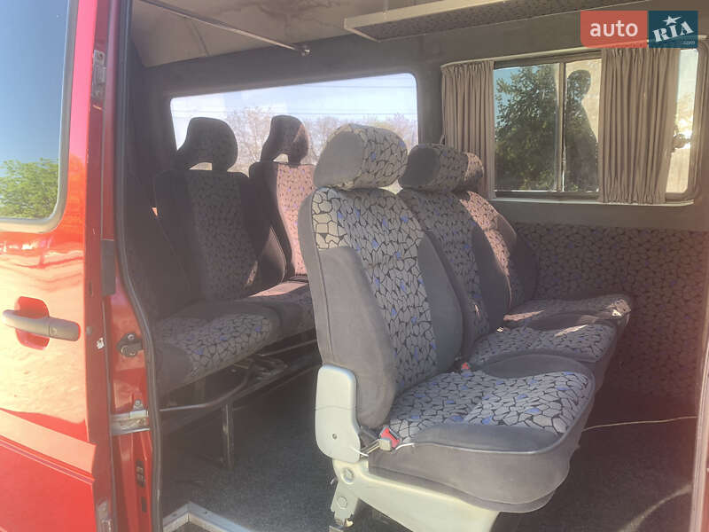 Вантажопасажирський фургон Volkswagen LT 1998 в Хотині