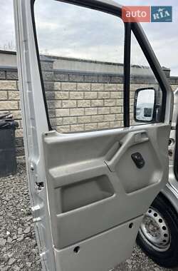 Грузовой фургон Volkswagen LT 2004 в 