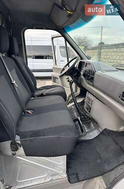 Грузовой фургон Volkswagen LT 2004 в 