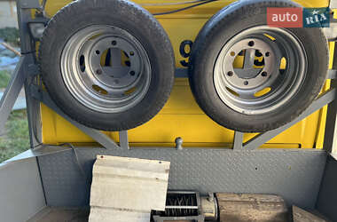 Эвакуатор Volkswagen LT 2004 в 