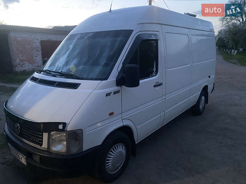 Вантажний фургон Volkswagen LT 2004 в Жмеринці