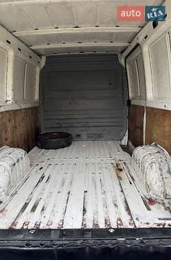 Вантажний фургон Volkswagen LT 2002 в 