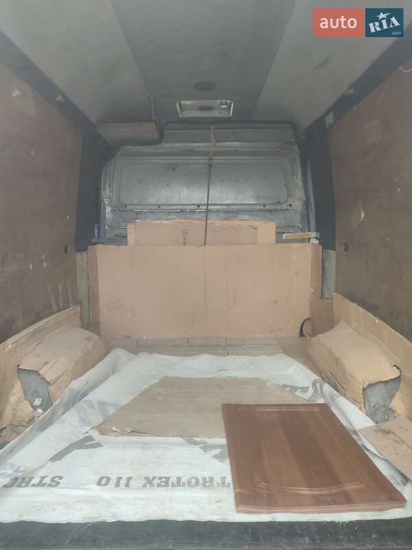 Вантажопасажирський фургон Volkswagen LT 2000 в Хмельницькому