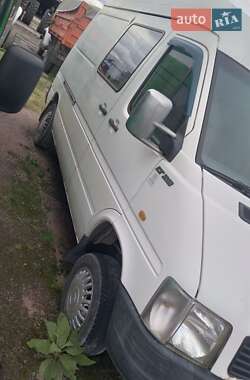 Грузопассажирский фургон Volkswagen LT 2003 в 