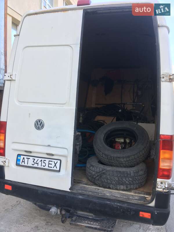 Грузопассажирский фургон Volkswagen LT 2004 в Ивано-Франковске
