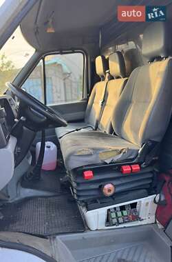 Вантажний фургон Volkswagen LT 2003 в 