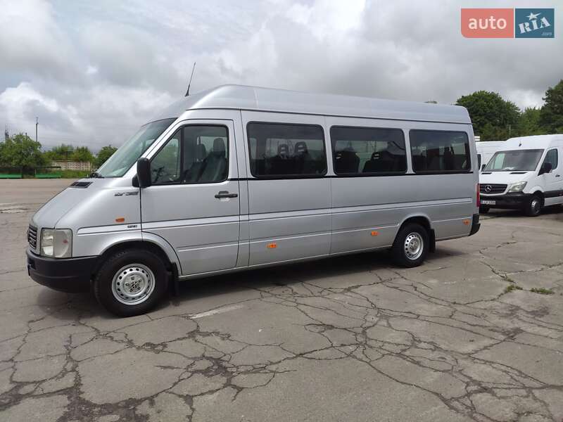 Микроавтобус Volkswagen LT 2006 в Ровно
