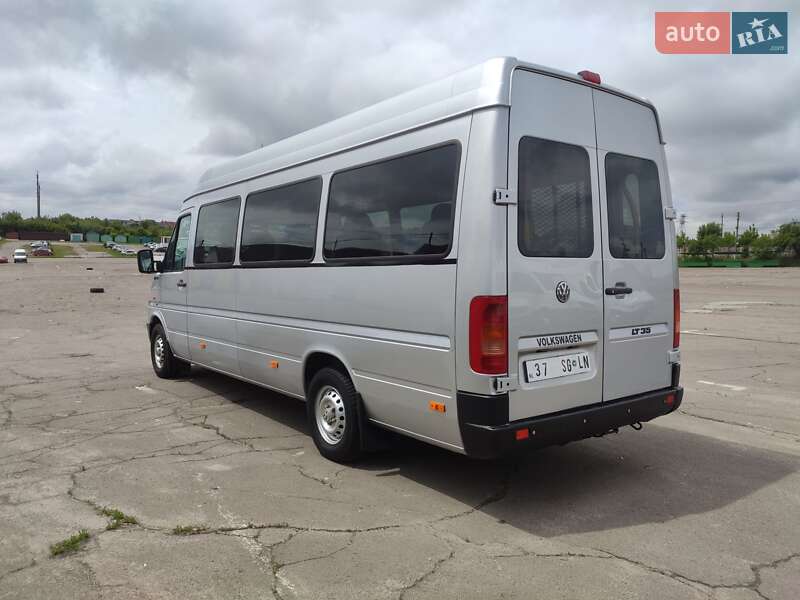 Микроавтобус Volkswagen LT 2006 в Ровно