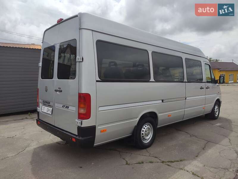 Микроавтобус Volkswagen LT 2006 в Ровно
