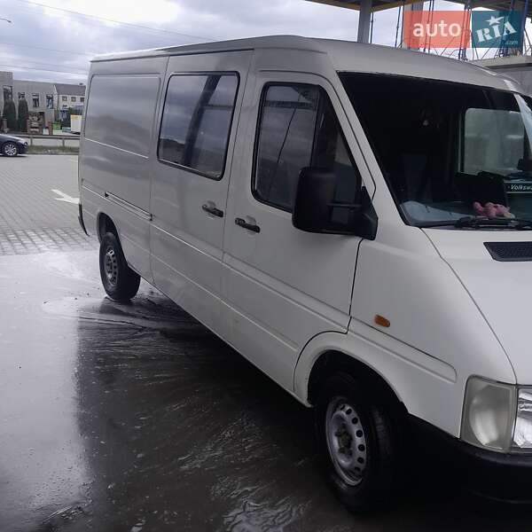 Вантажний фургон Volkswagen LT 1998 в Цумані