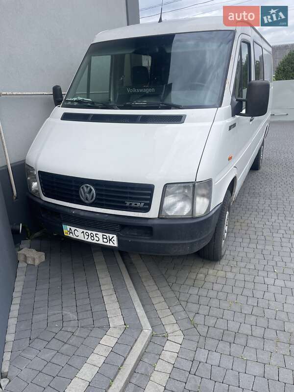 Вантажний фургон Volkswagen LT 2006 в 