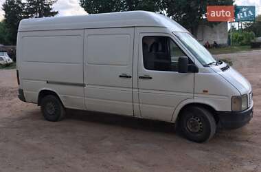 Грузопассажирский фургон Volkswagen LT 2004 в 