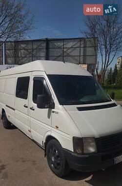 Грузопассажирский фургон Volkswagen LT 2004 в Тернополе