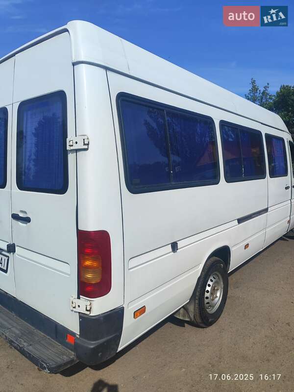 Мікроавтобус Volkswagen LT 2000 в Першотравенську фото 4 Мікроавтобус Volkswagen LT 2000 в Першотравенську