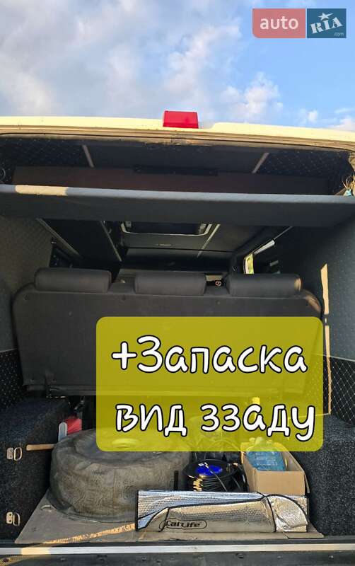 Вантажопасажирський фургон Volkswagen LT 2006 в Дніпрі