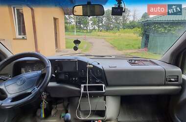Грузопассажирский фургон Volkswagen LT 2002 в 