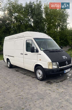 Грузовой фургон Volkswagen LT 2002 в Корце