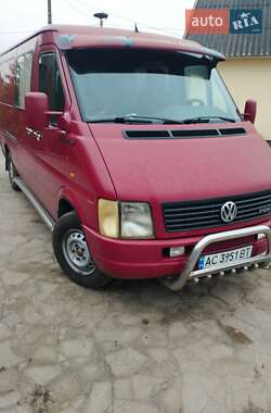 Вантажопасажирський фургон Volkswagen LT 2001 в Маневичах