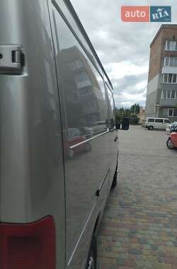 Грузовой фургон Volkswagen LT 2006 в 