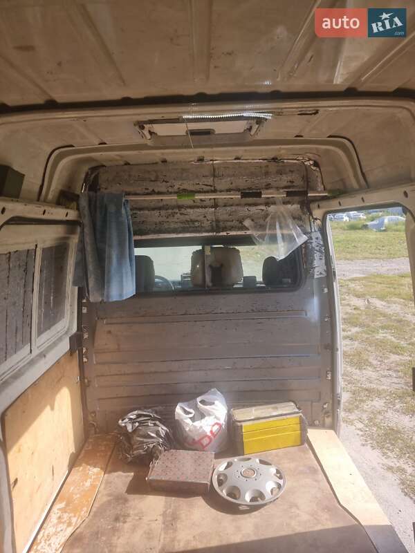 Грузовой фургон Volkswagen LT 2005 в Киеве