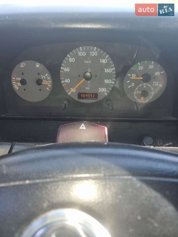 Грузовой фургон Volkswagen LT 2005 в Киеве