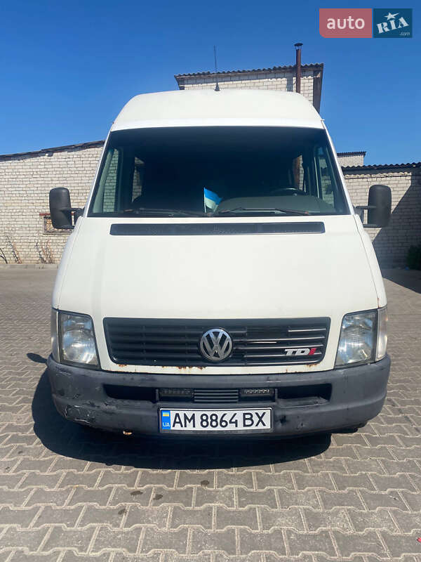 Мікроавтобус Volkswagen LT 2004 в Житомирі