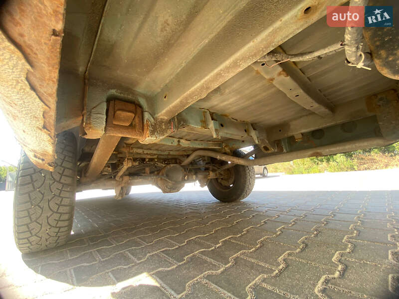 Мікроавтобус Volkswagen LT 2004 в Житомирі