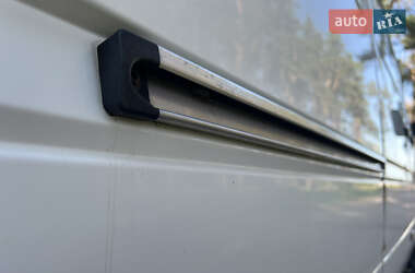 Грузовой фургон Volkswagen LT 2004 в 